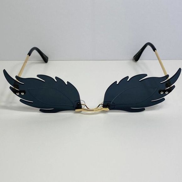 ShadeME Other - B8-3: BLACK Leaf Sunglasses